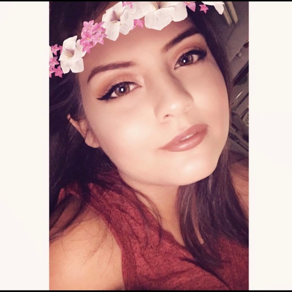 Meet your Posher, Brianna - Picture 1 of 1